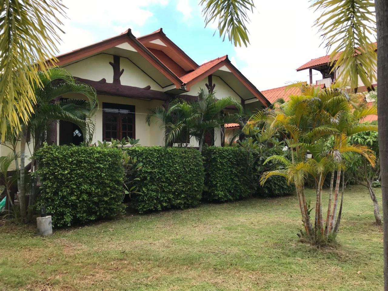 Lanta School Beach Resort Ko Lanta Dış mekan fotoğraf