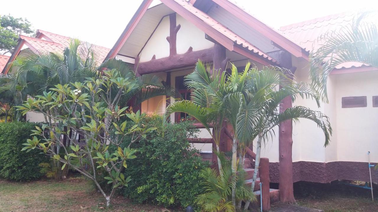Lanta School Beach Resort Ko Lanta Dış mekan fotoğraf