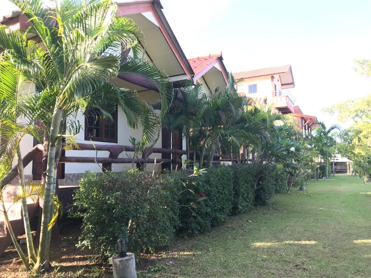 Lanta School Beach Resort Ko Lanta Dış mekan fotoğraf