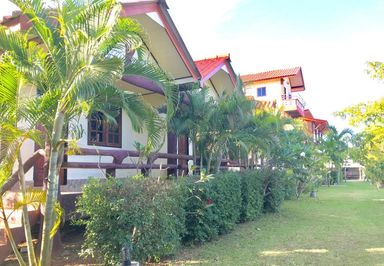 Lanta School Beach Resort Ko Lanta Dış mekan fotoğraf