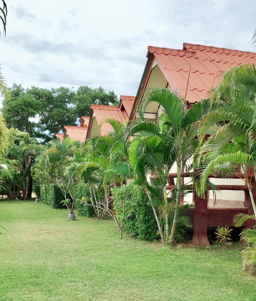 Lanta School Beach Resort Ko Lanta Dış mekan fotoğraf
