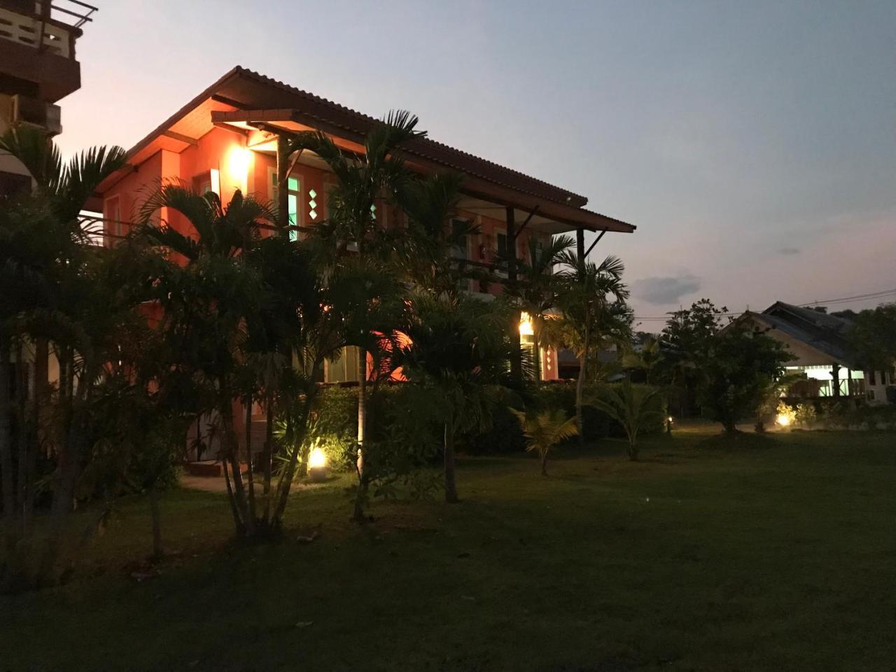Lanta School Beach Resort Ko Lanta Dış mekan fotoğraf