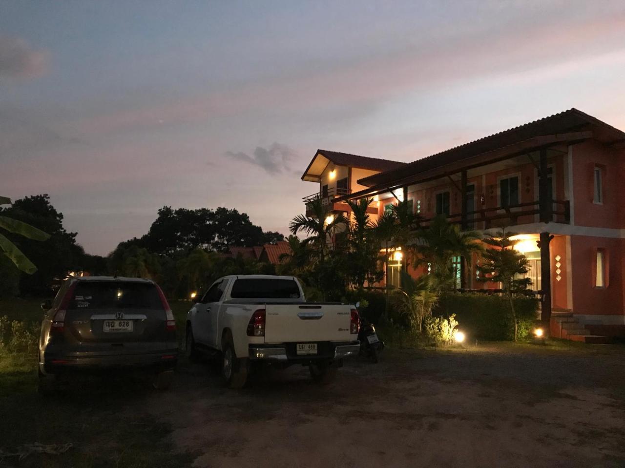 Lanta School Beach Resort Ko Lanta Dış mekan fotoğraf